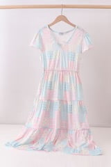 Abby & Evie
PINK PATCHWORK FLORAL TIERED DRESS for mom